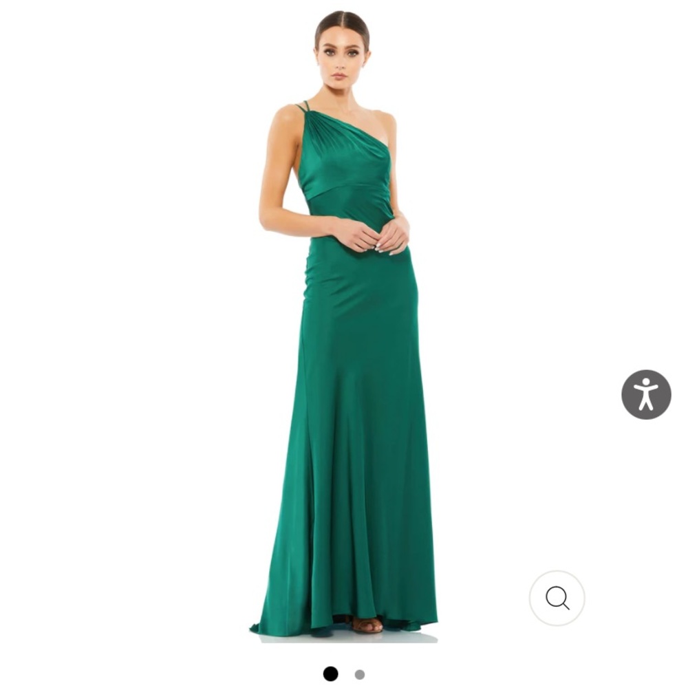One shoulder satin gown